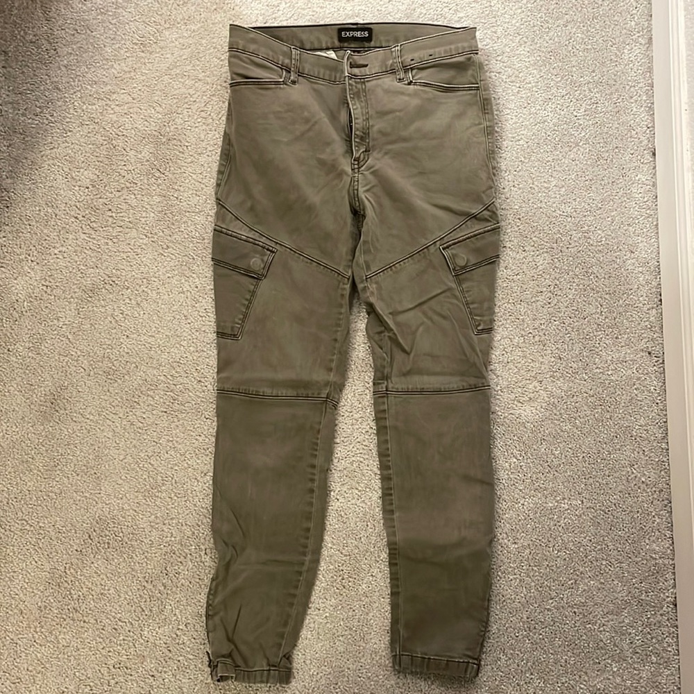 Express olive cargo pants